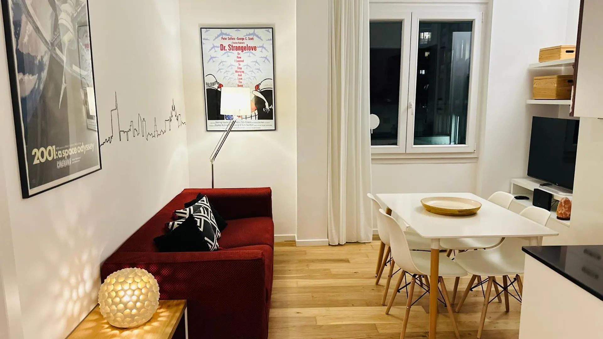 Xenia Apartments - Cozy Two-Room Apartment In Central Station Milaan 0*,  Italië