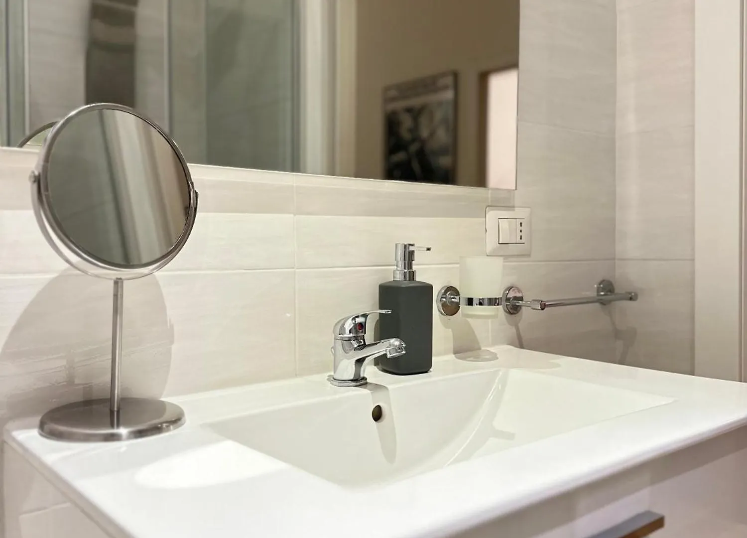 Xenia Apartments - Cozy Two-Room Apartment In Central Station Milaan 0*,